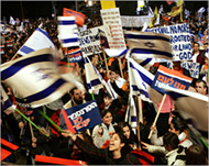 What worries Israeli officials aremilitant elements among settlers