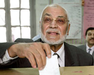 Brotherhood leader Mahdi Akef is looking to abolish emergency rule