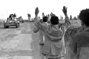 syrian soldiers surrender israel
