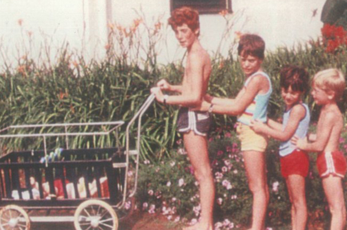 The Queen Has No Crown - for Fabulous Picture Show