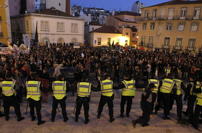 Portuguese Portugal Demonstrators police