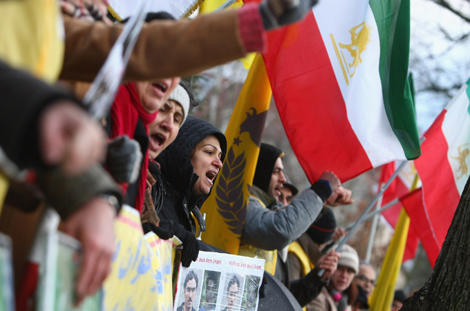 Iranian expats protest in Berlin