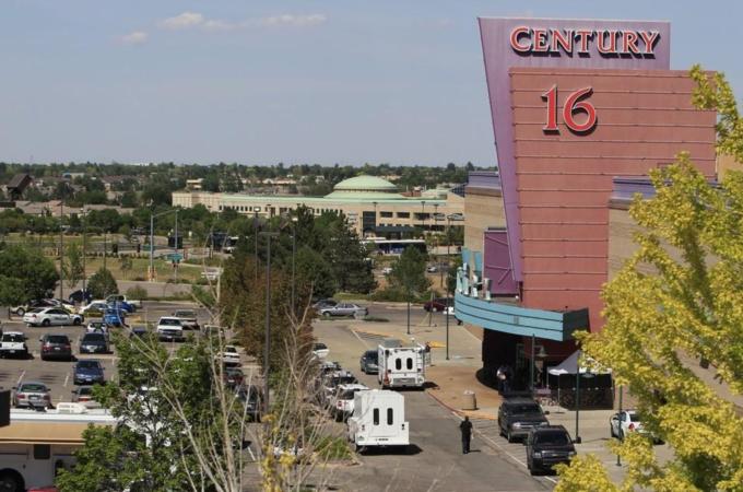 Century 16 theatre aurora colo