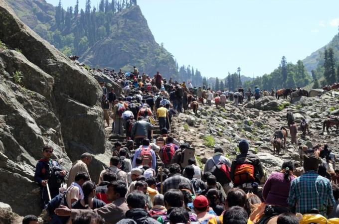 While praise is heaped on tourism, its actual contribution to Kashmir's economy is unknown [Showkat Shafi/Al Jazeera]