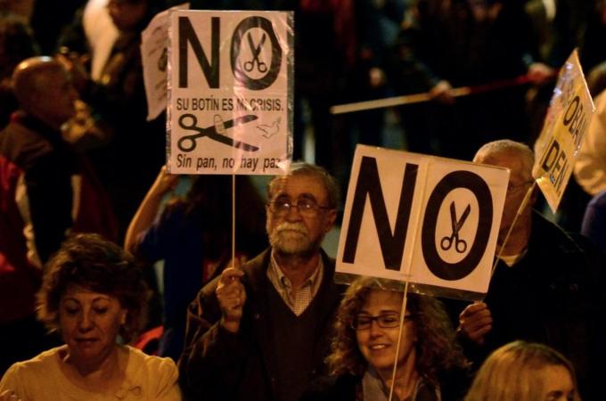 SPAIN-FINANCE-PUBLIC-DEBT-PROTEST-STRIKE-EUROPE