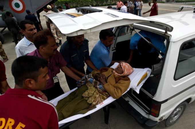 INDIA-NEPAL-FLOOD-WEATHER-MILITARY