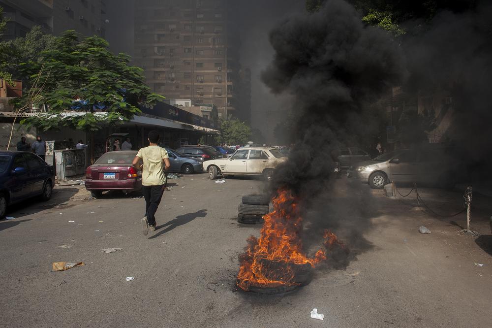 Egypt Security forces break up Rabaah al-Adawiya sit-in by force