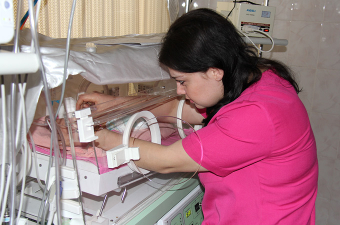 Critics of prenatal sex selection warn of the consequences of big gender imbalances [MJ del Valle/Al Jazeera]