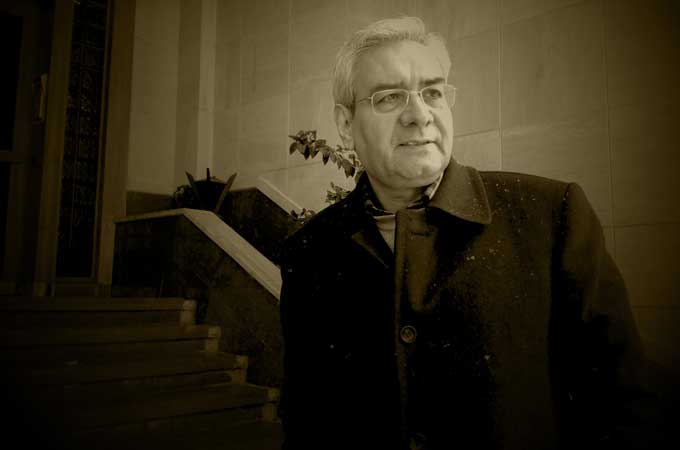 Ebrahim Asgharzadeh has called for a thawing of relations with the United States [Soraya Lennie/Al Jazeera]