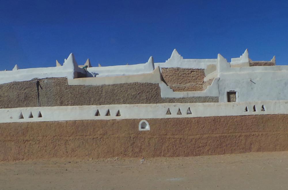 <p>A UNESCO-protected world heritage site, Ghadames(***) old city is now uninhabited. </p>