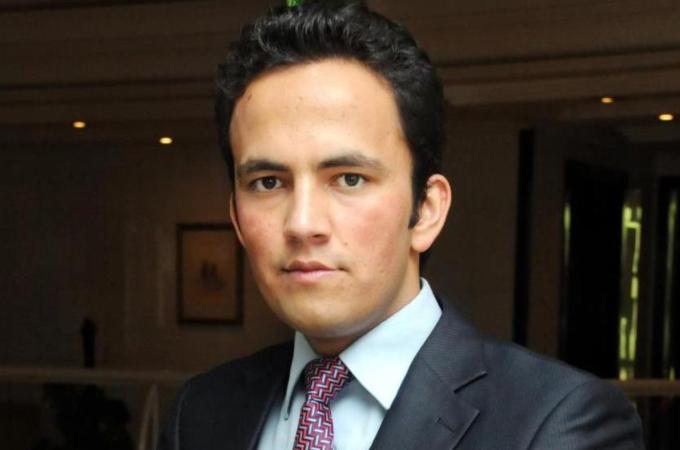 Mushtaq Sadat said his vote will be determined not by his ethnicity [Moh. Sayed Madadi/Al Jazeera]