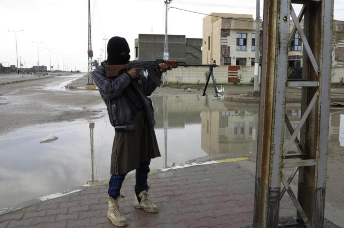 The ISIL crisis is an opportunity for Obama to bolster his foreign policy credentials, writes Denselow [Reuters]