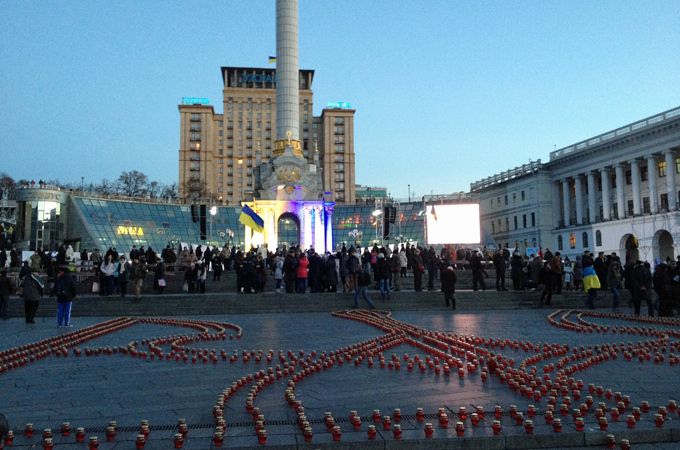 Crowds gathered on Kiev's Maidan square to mark one year since the start of protests [Ian Bateson/Al Jazeera]