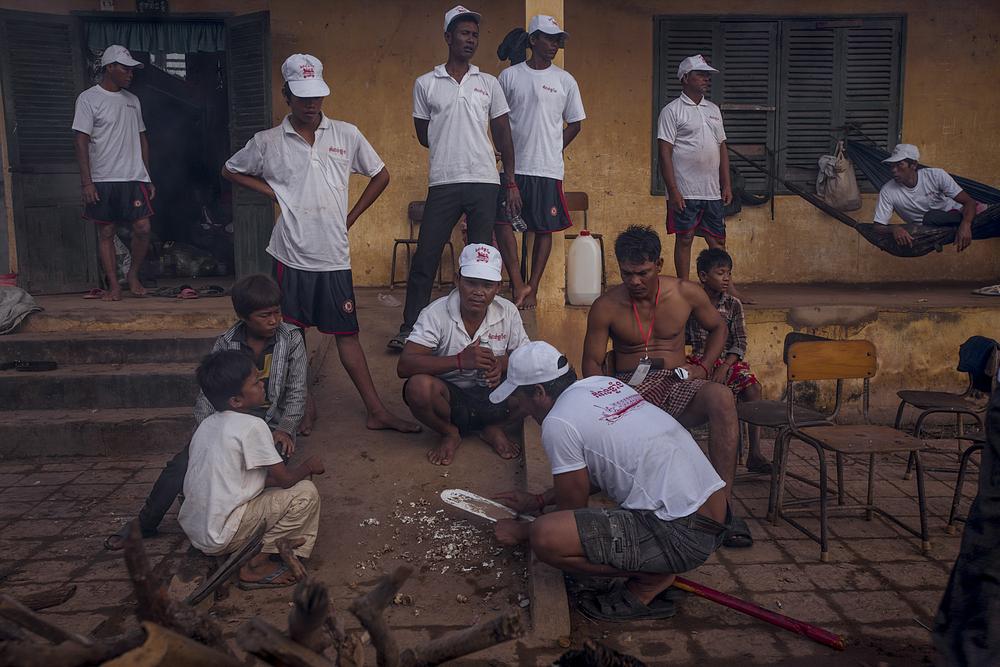 <p>Boat racers and their families from all over Cambodia flocked to the capital Phnom Penh for this year(***)s water festival.</p>