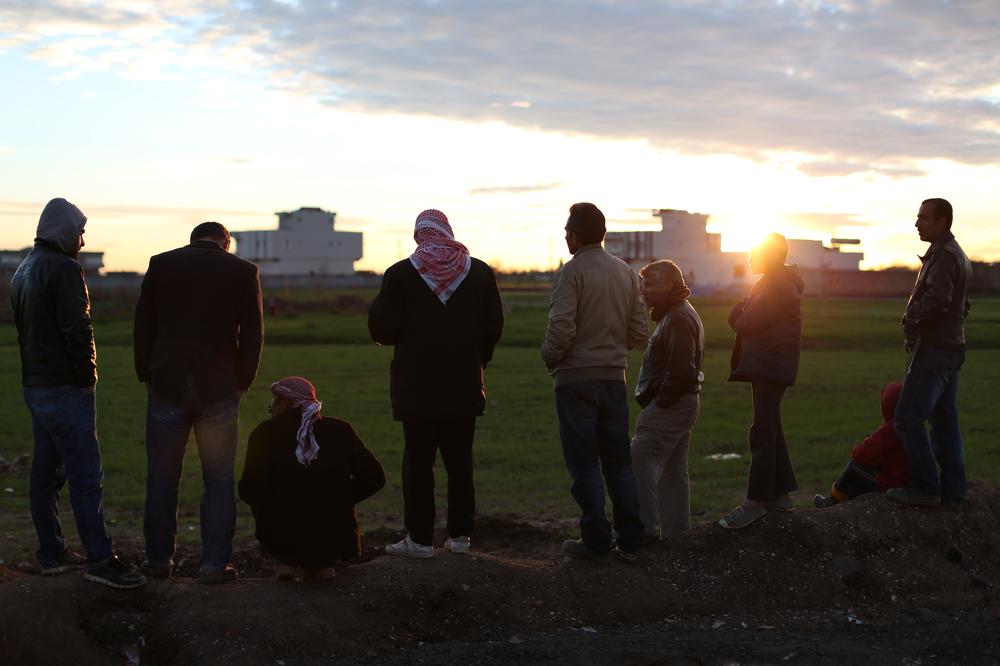 <p><strong><span style="color: #222222; font-family: arial, sans-serif;">More than 190,000 Syrians from Kobane have escaped to neighbouring Turkey. </span></strong></p>