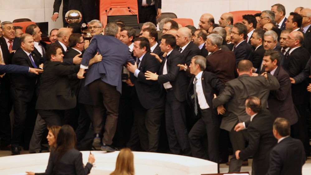 TURKEY-PARLIAMENT-POLICE-RIGHTS