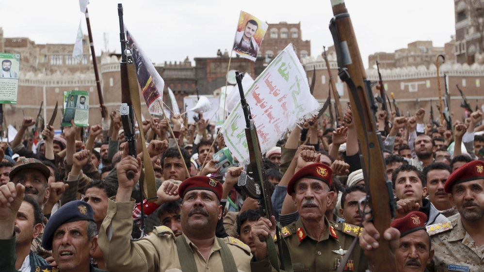 Thousands protest Saudi assault