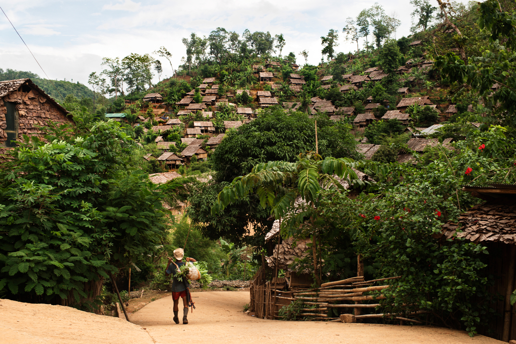 Burma refugees/ DO NOT USE/ RESTRICTED