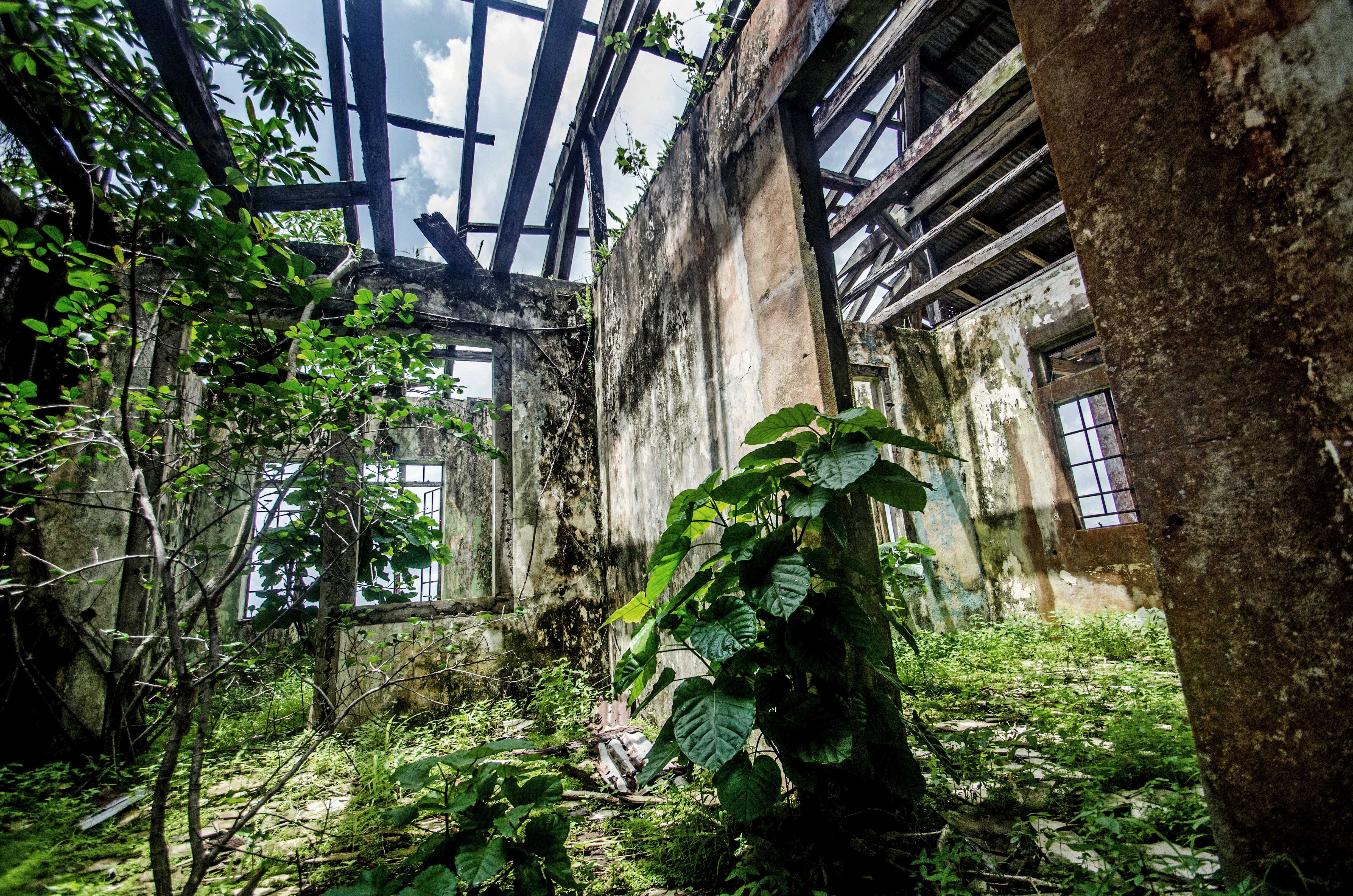 sierrea leone/ DO NOT USE/ RESTRICTED