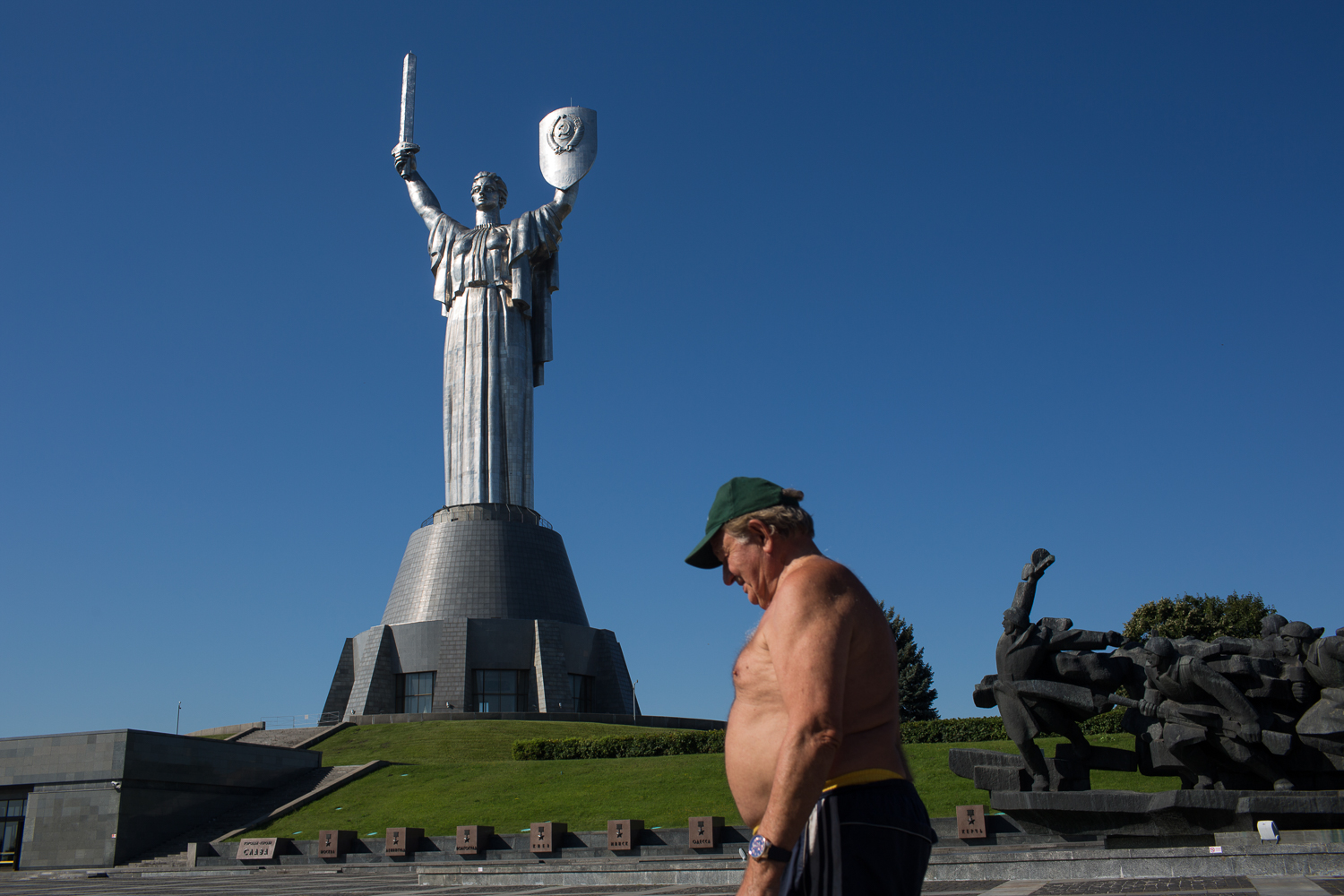 John Wendle Ukrain/DO NOT USE/ RESTRICTED