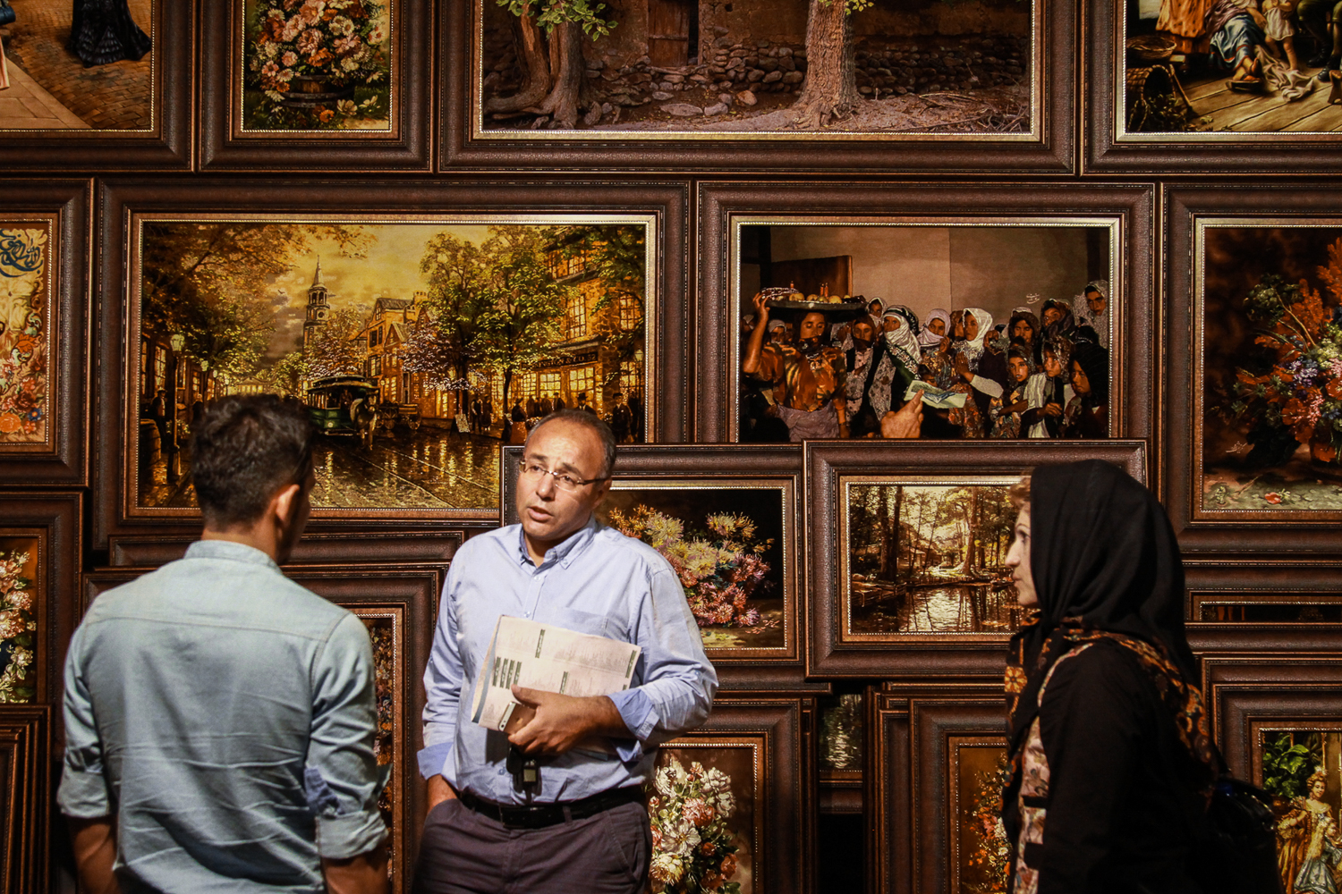 Persian carpets/ DO NOT USE/ RESTRICTED