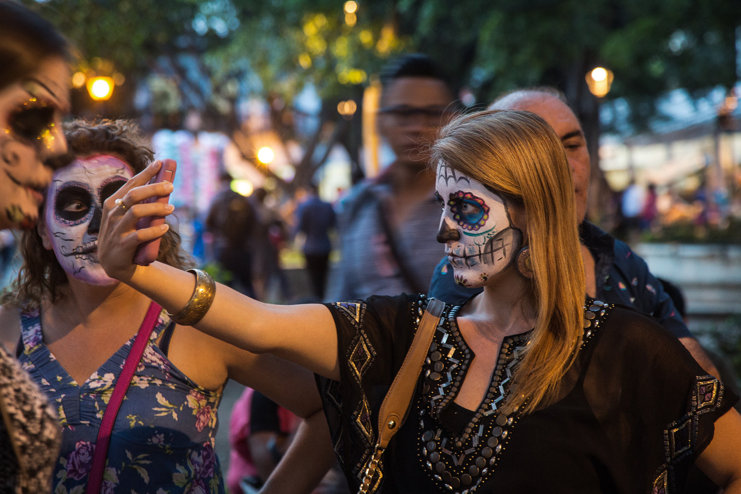 Day of the dead/ DO NOT USE/ RESTRICTED