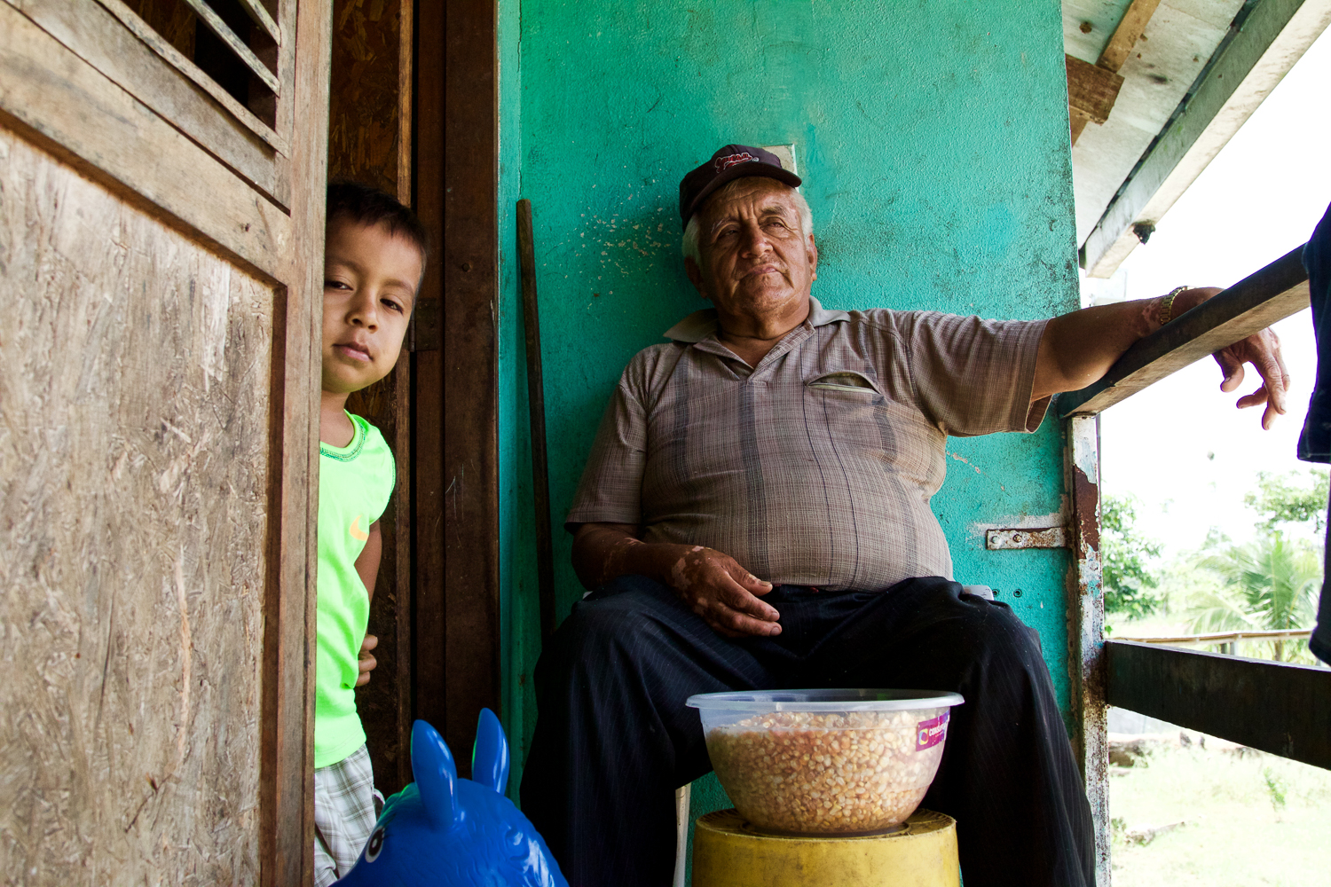 Chevron/ DO NOT USE/ RESTRICTED