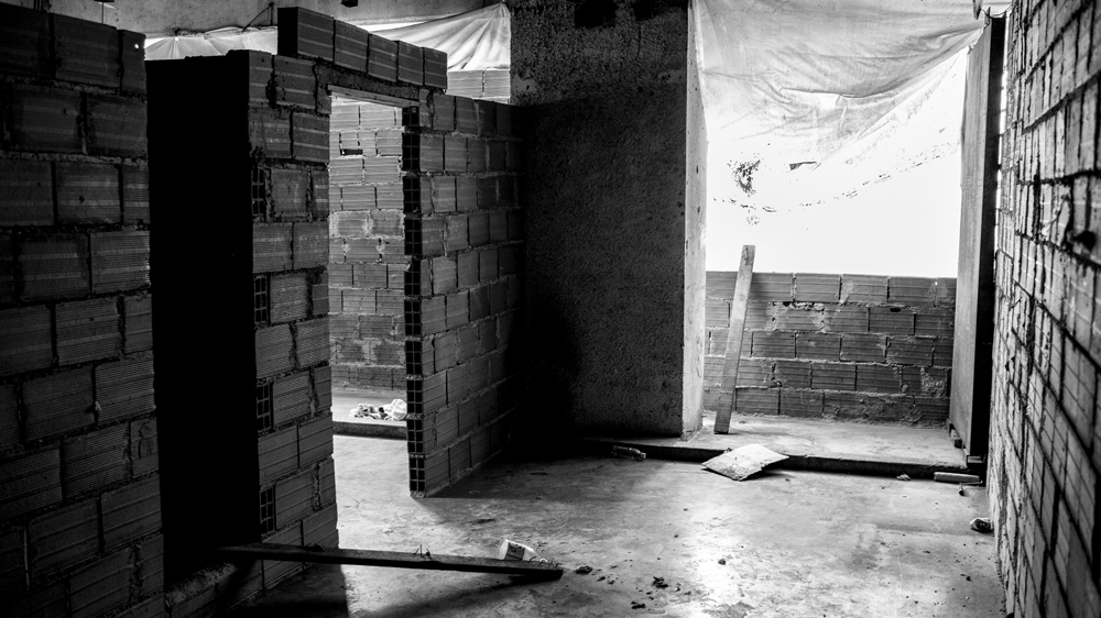 The remnants of an apartment on the 28th floor of the Tower of David [Alejandro Cegarra/Al Jazeera]
