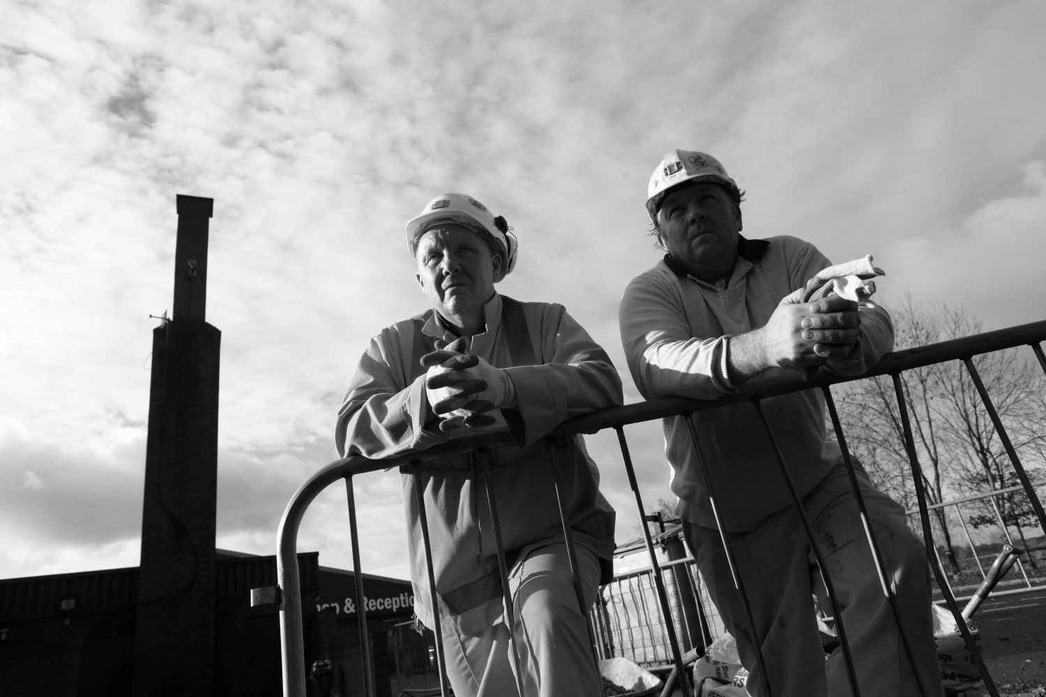 Please Do Not Use/Lights go out on the British coal mining