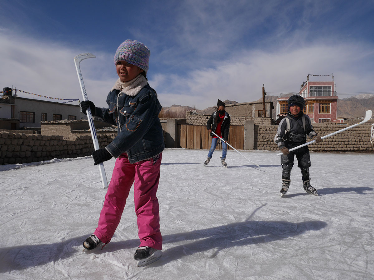 Ice Hockey/ Please Do No Use