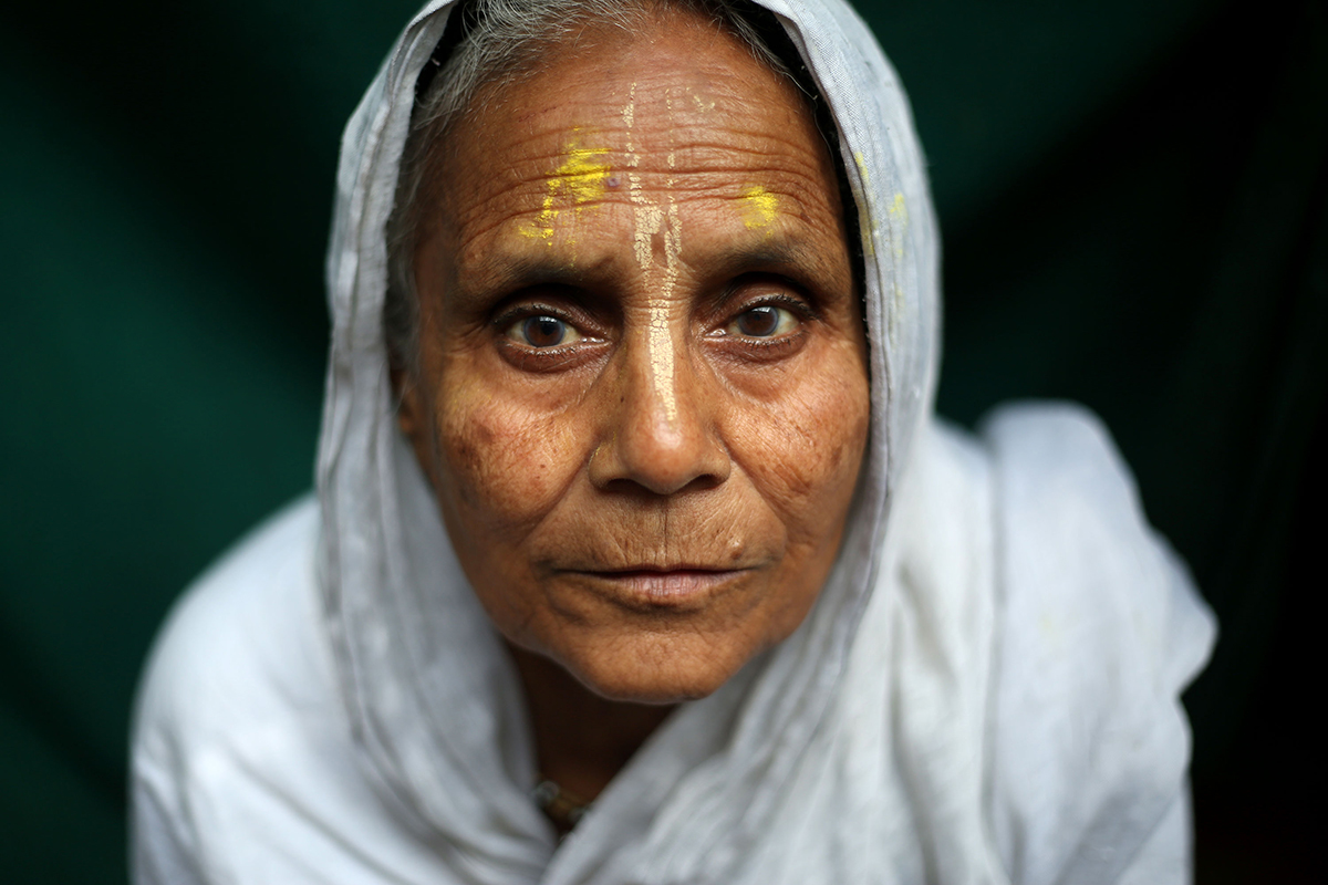 Indian Abandoned Widows [Showkat Shafi/ Al Jazeera]