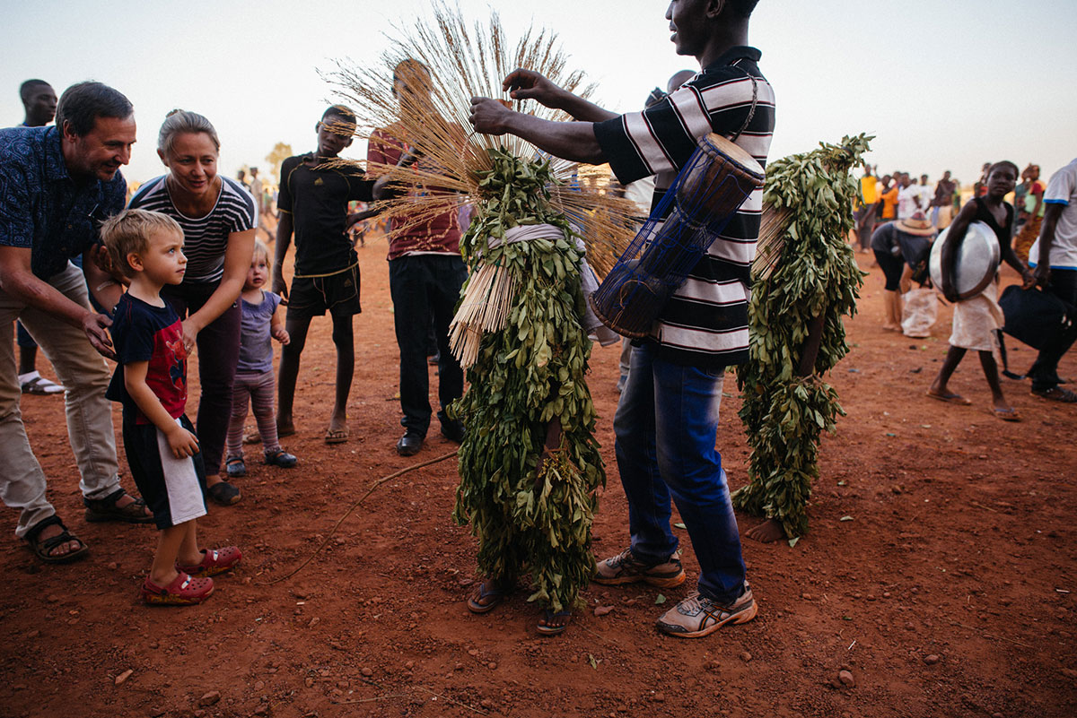 Biennal FESTIMA / Please Do Not Use