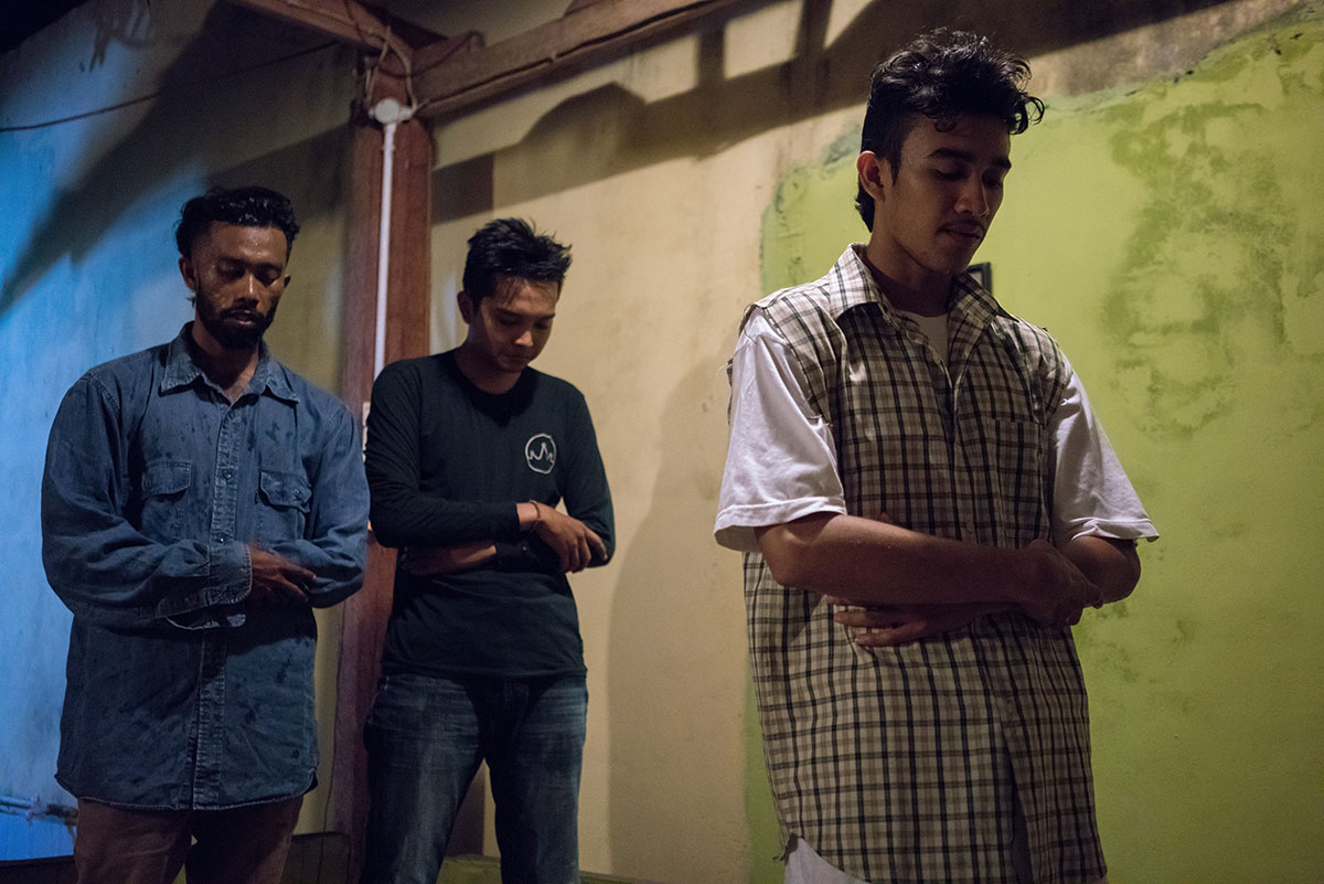 Young lives under the Sharia Law/ Please Do Not Use