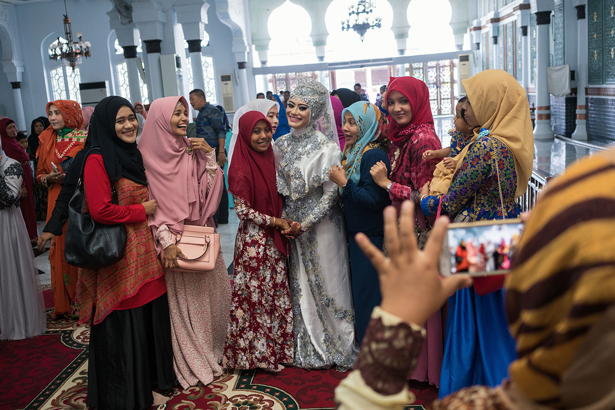 Young lives under the Sharia Law/ Please Do Not Use