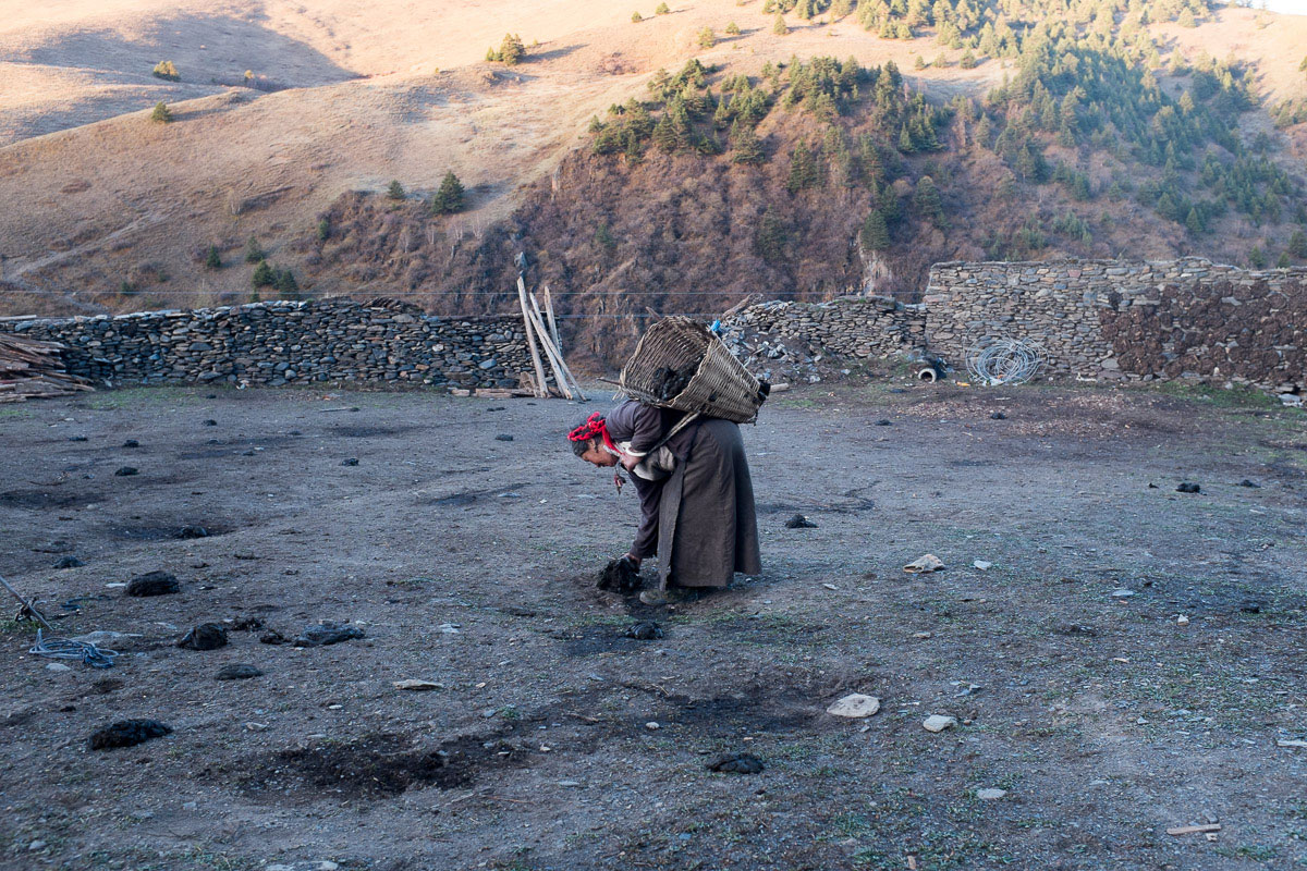  Tagong: On the Road to Tibet/ Please Do Not Use