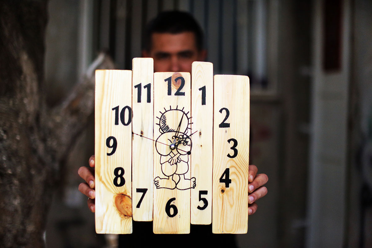 Palestinian artists /Please Do Not Use