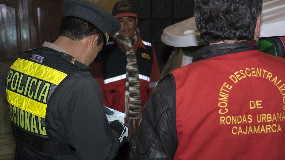 Justo Vargaz Sanchez on patrol with the Cajamarcan police [Eline van Nes/Al Jazeera] 