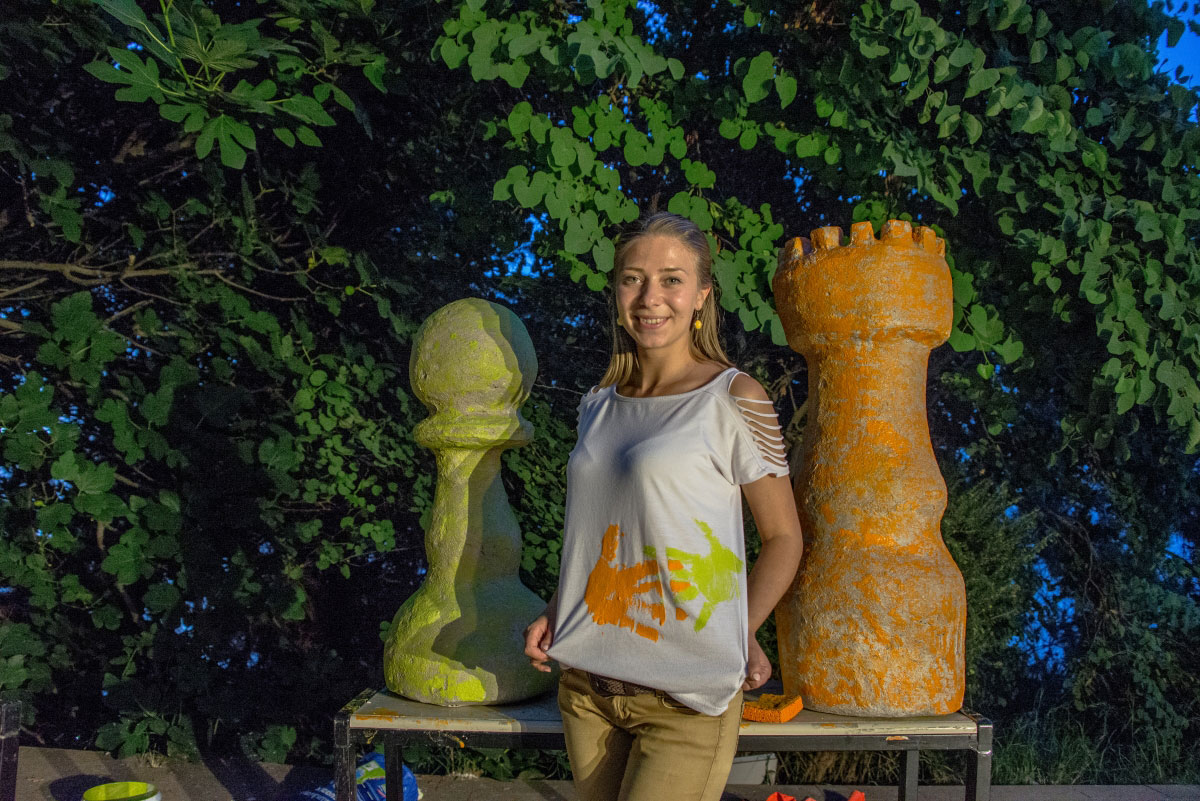 Chessboard of the World/Please Do Not Use