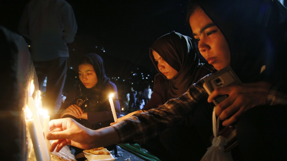 At least 80 people killed in bomb blast in Kabul