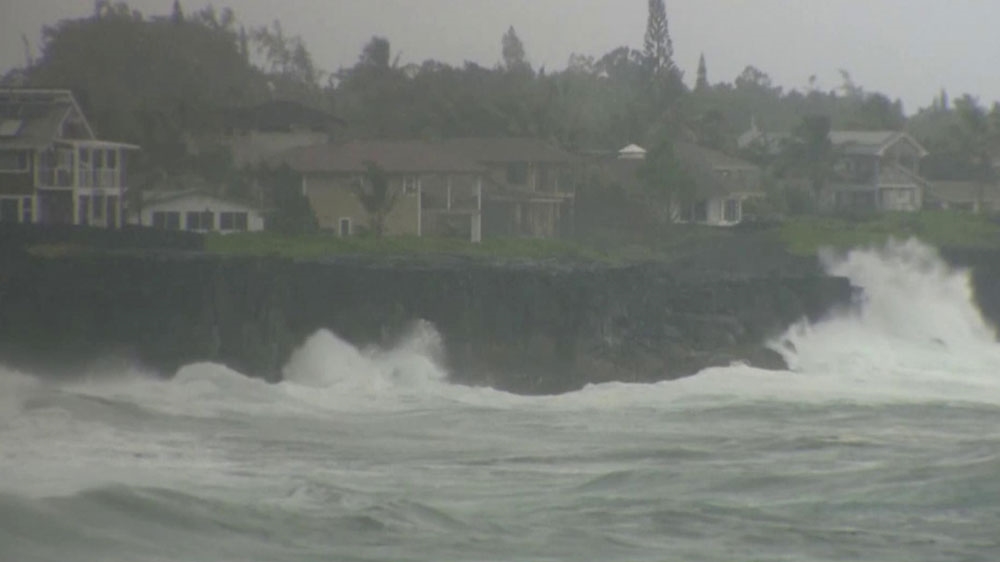 Tropical Storm Darby hits Hawaii