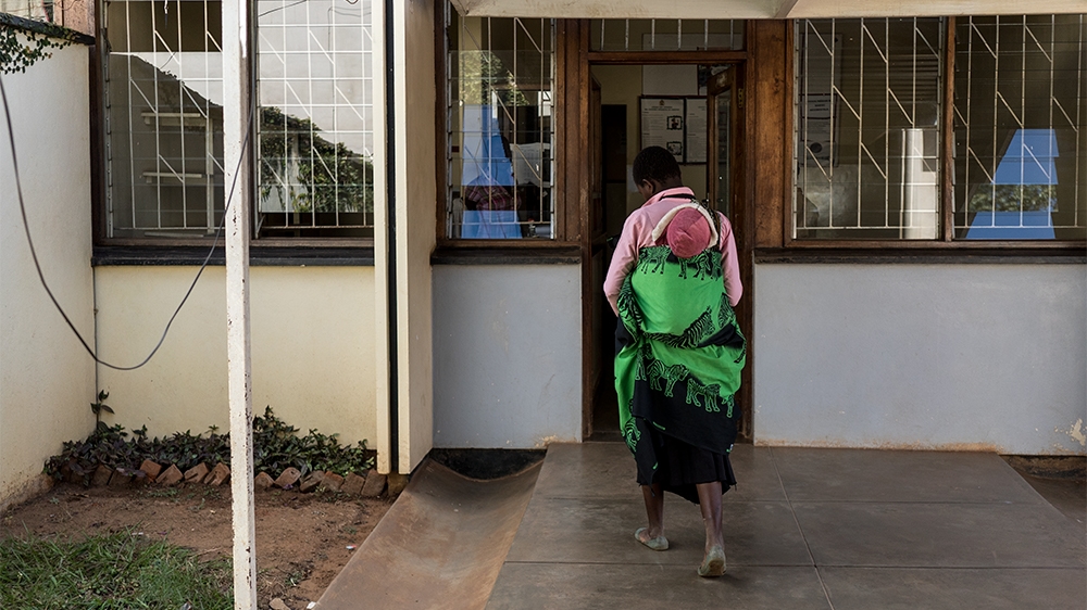 Women and young people are most at risk of contracting HIV in Malawi [Sorin Furcoi/Al Jazeera] 