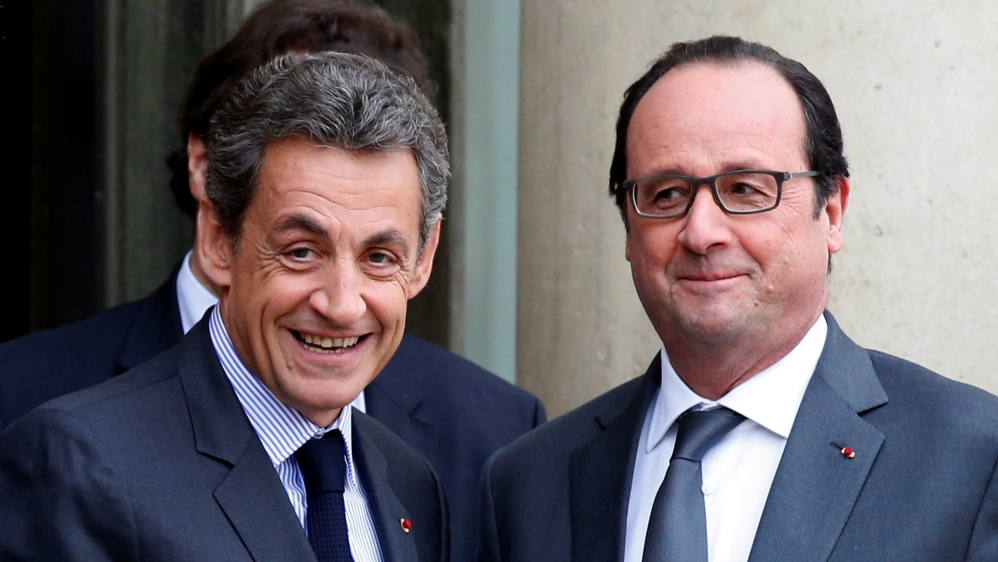 Sarkozy, left, and Hollande are both considered poor leaders of France [Philippe Wojazer/Reuters]
