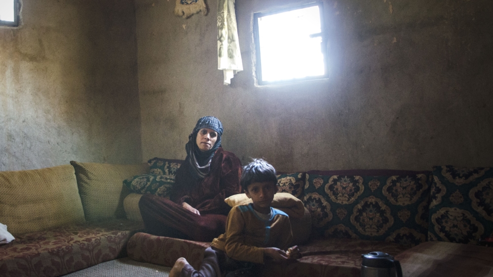 Katiba believes strongly in the power of education and hopes it can bring peace and a better future to her children's lives [Thana Faroq/British Council] 