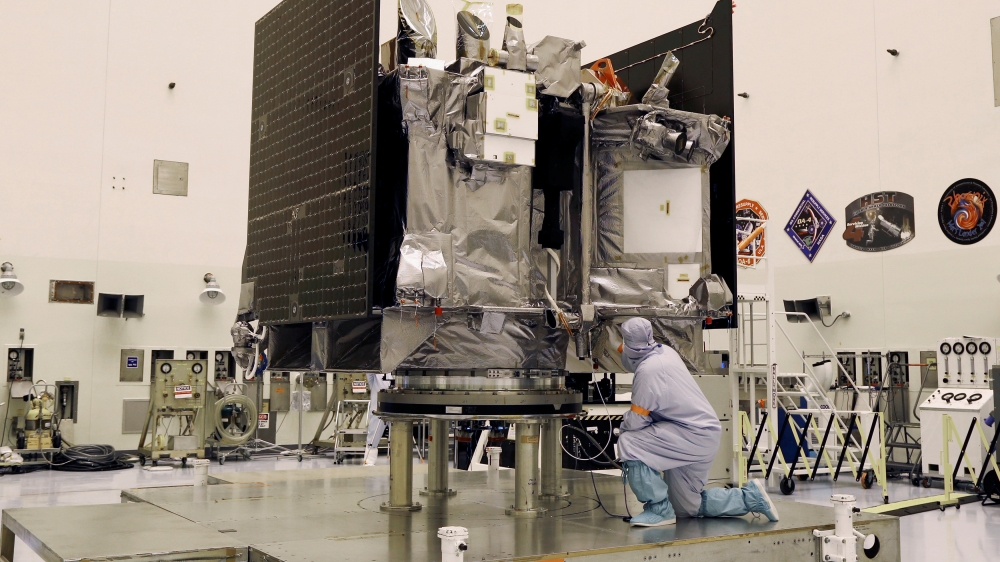 NASA hopes OSIRIS-REx will bring back the largest payload of space samples since the Apollo era [Mike Brown/Reuters]