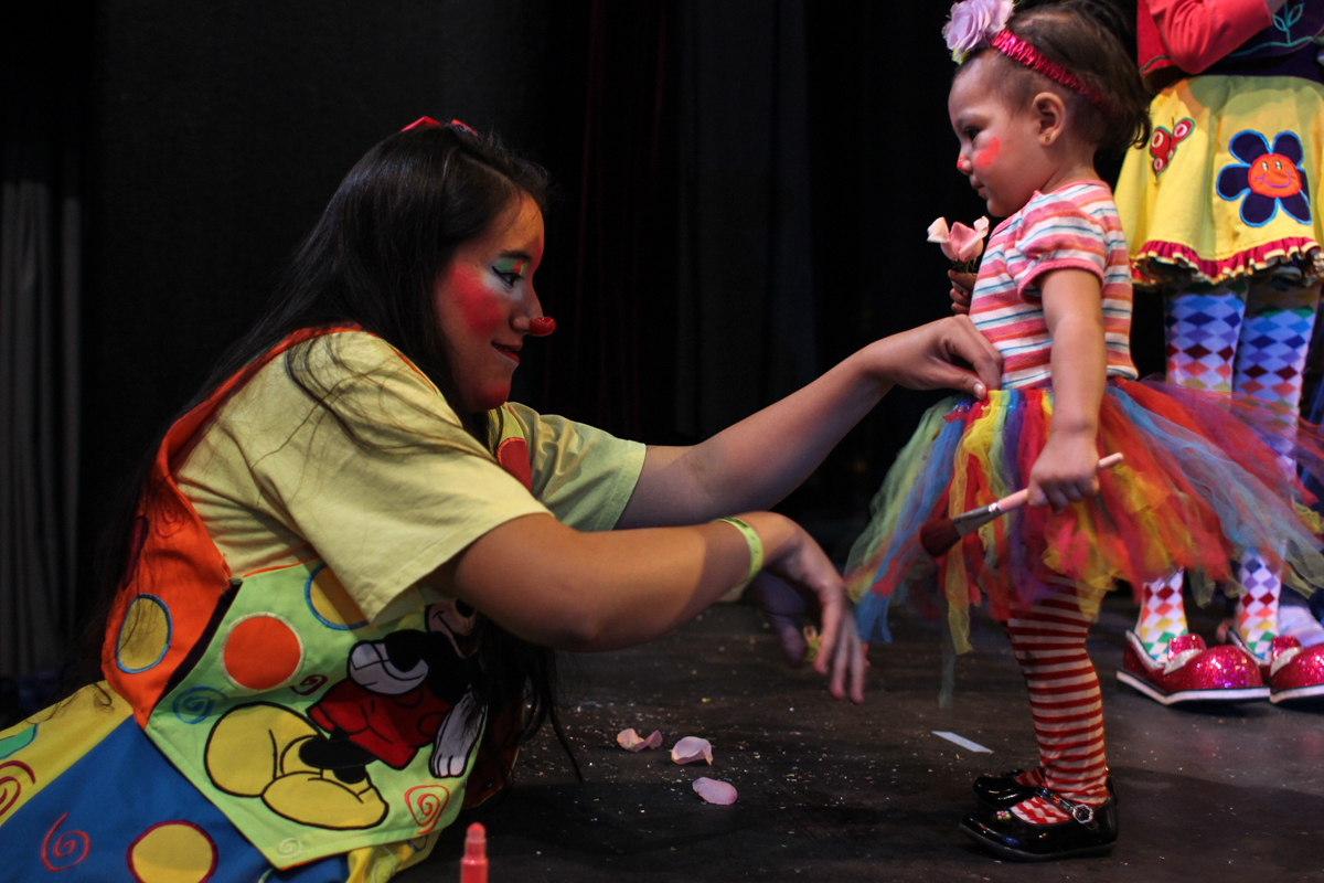 Latin American clown convention in Mexico City/ Please Do Not Use