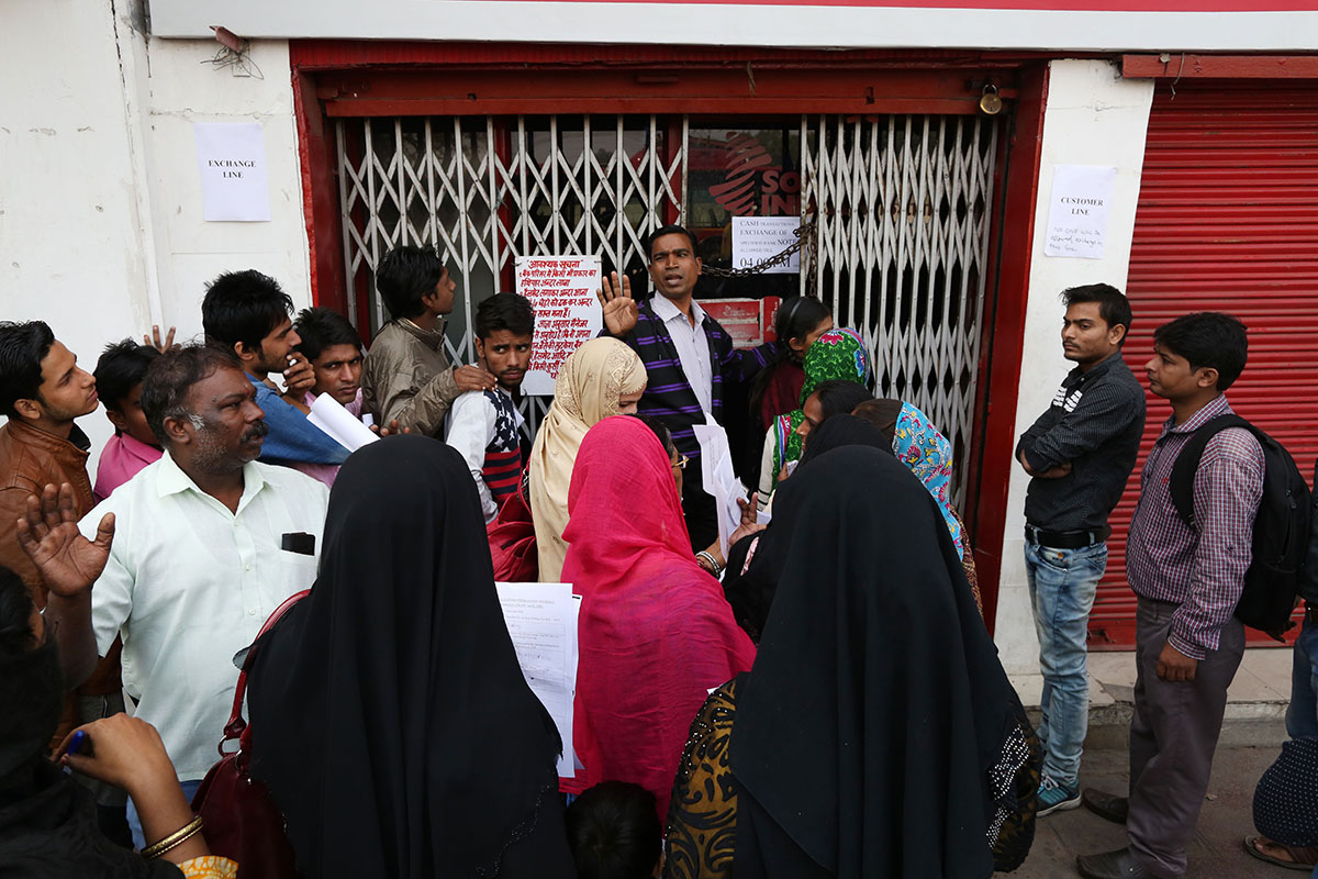 Demonetisation in India [Showkat Shafi/Al Jazeera]