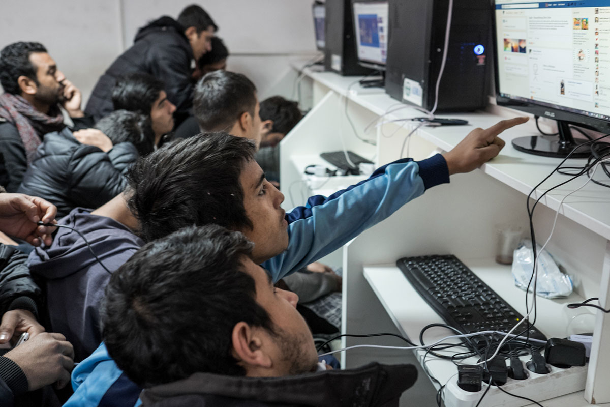 Stranded Refugees / Please Do Not Use