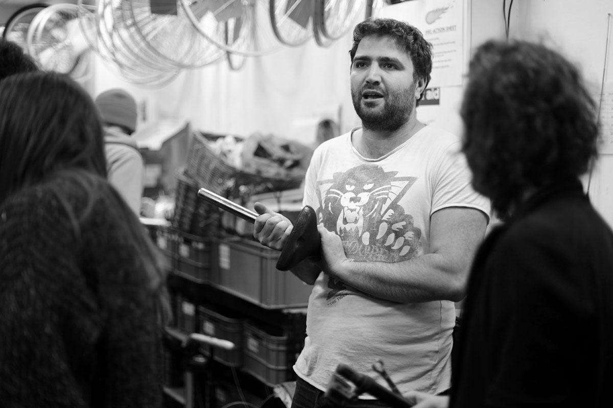 Addressing mobility issues with refugees in London/ Please Do Not Use