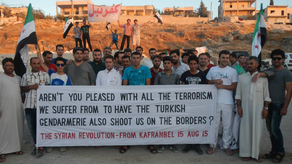 Syrians accuse Turkey of harming refugees