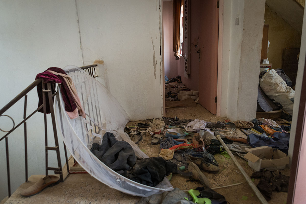 Iraqi Christian Family / Please DO Not Use